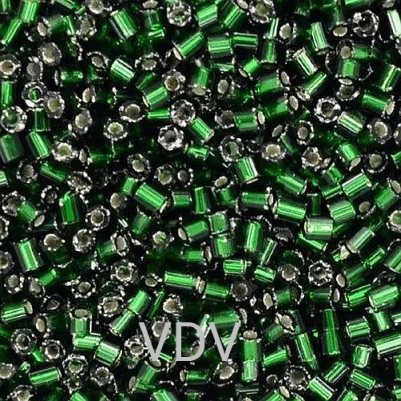 57620-11/0 Рубка Чехія (рубка блискучий, зелений темний), розмір 11/0. Упаковка 50 грамів.
