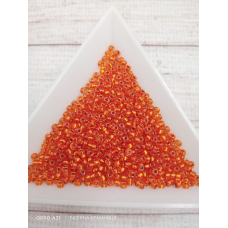 99000 бісер №10 Preciosa (Чехія) 5 грамів. Прозорий з блискучою серединкою