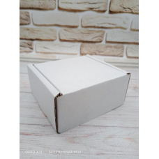 Самозбірна біла коробочка 80*80*40 мм