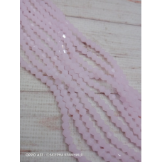 Біконус, розмір 4*4 мм. Ніжно-рожеві напівпрозорі