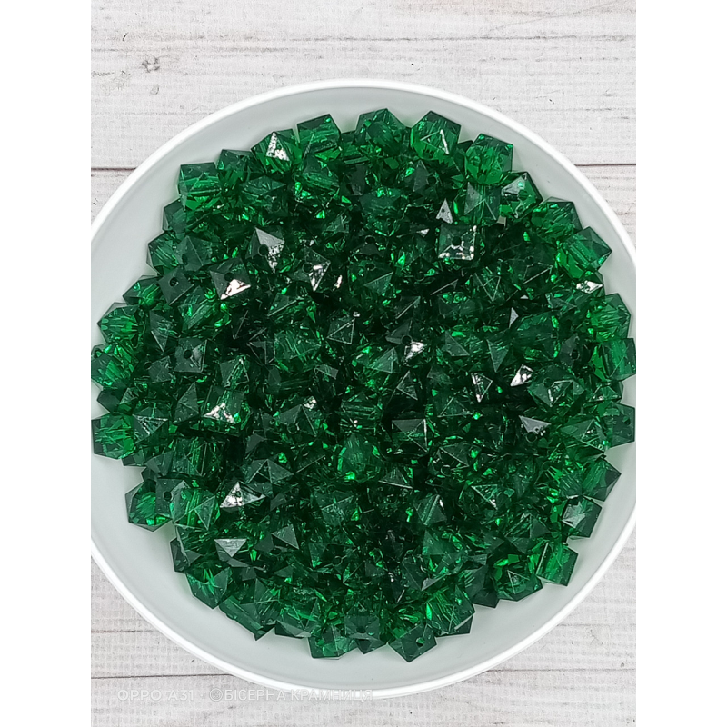 Зелені смарагдові акрилові прозорі намистини Куб Гранований, 10 мм, 500 грамів Зелені смарагдові акрилові прозорі намистини Куб Гранований, 10 мм, 500 грамів