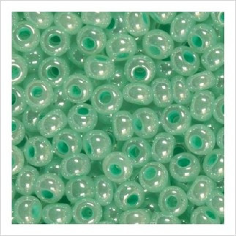 683-10/0-37152 Бісер Чехія (профарбований, світло-салатовий), упаковка 50 грамів