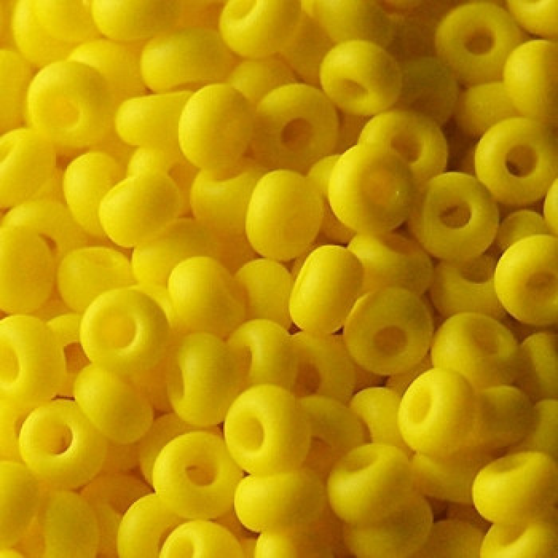829-10/0-83110 Бісер Чехія (матовий, жовтий лимонний), упаковка 50 грамів