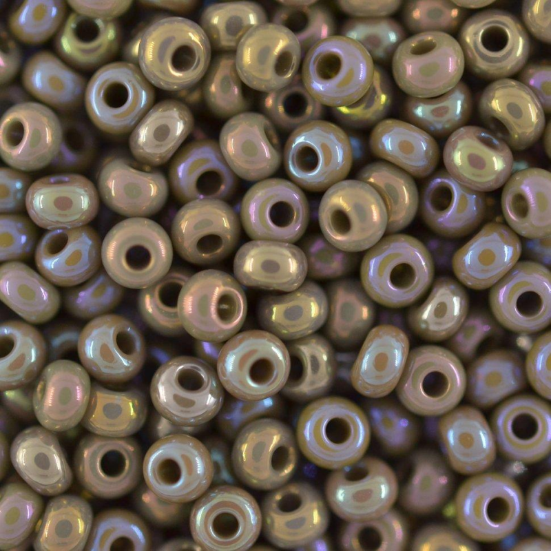 885-10/0-44020 Бісер Чехія (перламутровимй райдужний сірий), упаковка 50 грамів