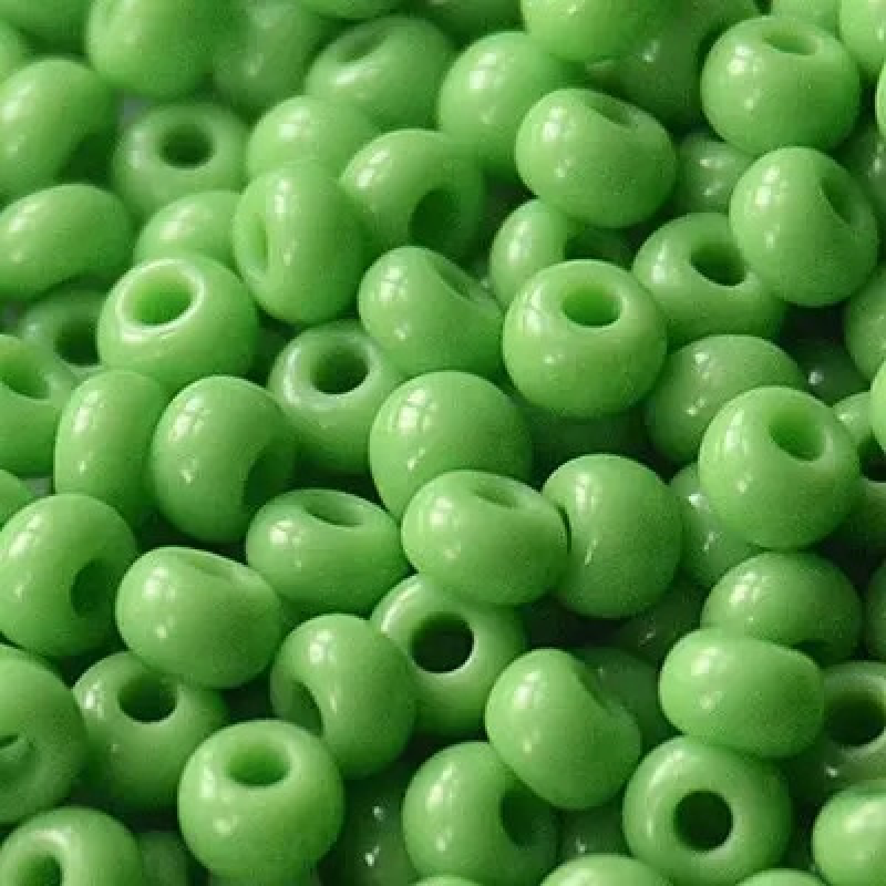 53230-4/0-19001-311 Бісер Чехія (для біжутерії, натуральний зелений світлий), упаковка 50 грамів. РОЗМІР 4/0